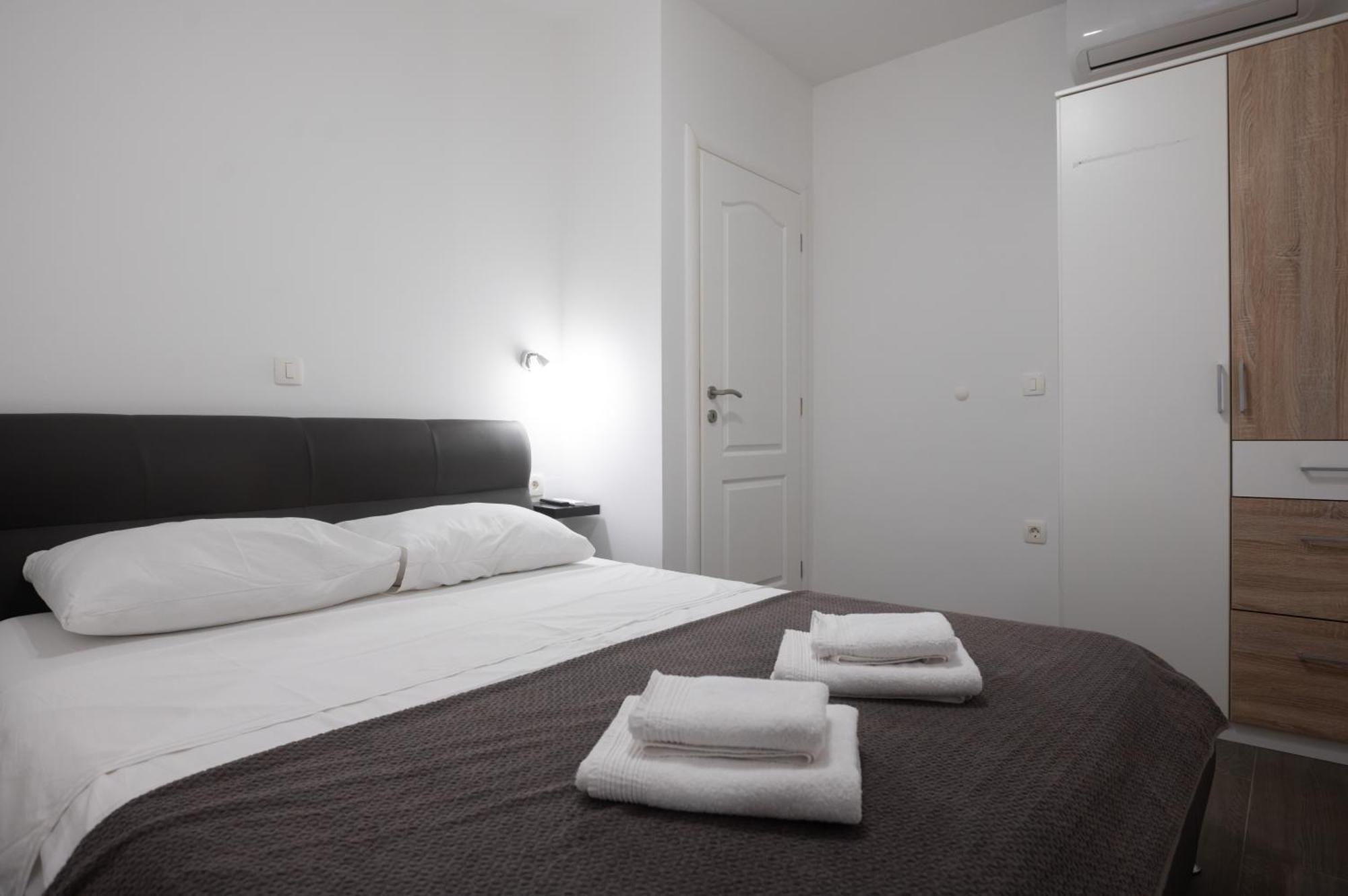 Pyrotima Apartments Zadar Exterior photo